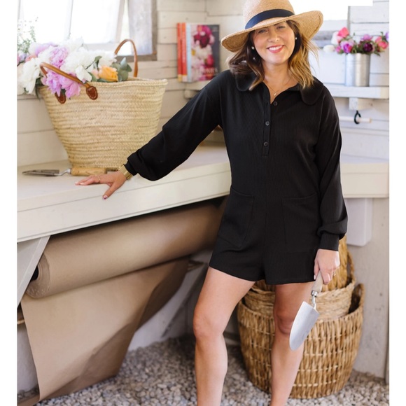 Smash + Tess Pants - SMASH + TESS COTTAGE LONG SLEEVE SHORTY ROMPER IN MIDNIGHT BLACK NWT